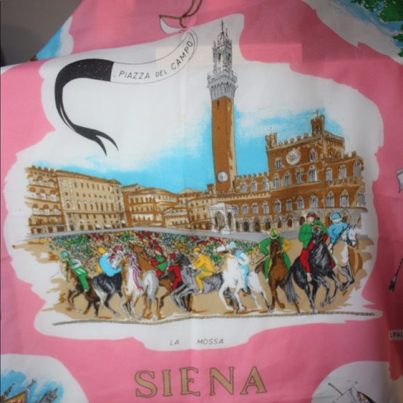 Polyester Italian scarf - Picture 2 of 3